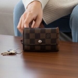 Louis Vuitton 6 Hook Key Holder Chocolate Coated Canvas Damier Full Inclusion